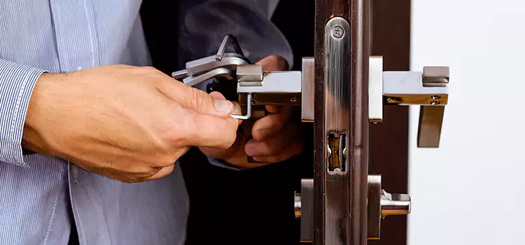 Commercial Door Lock Repair Franklin Square