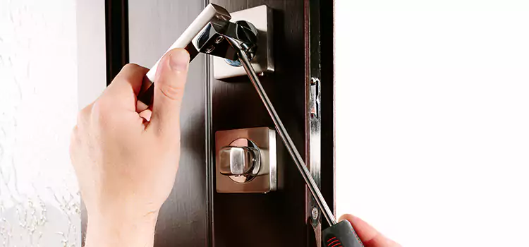 Door Lock Replacement Service Franklin Square