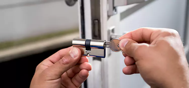 Emergency Locksmith for House Franklin Square