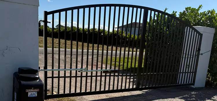 Driveway Fence Repair Franklin Square