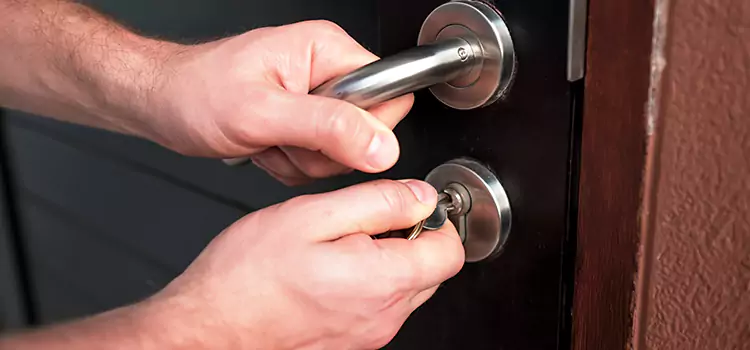 Door Closer Repair & Installation Franklin Square